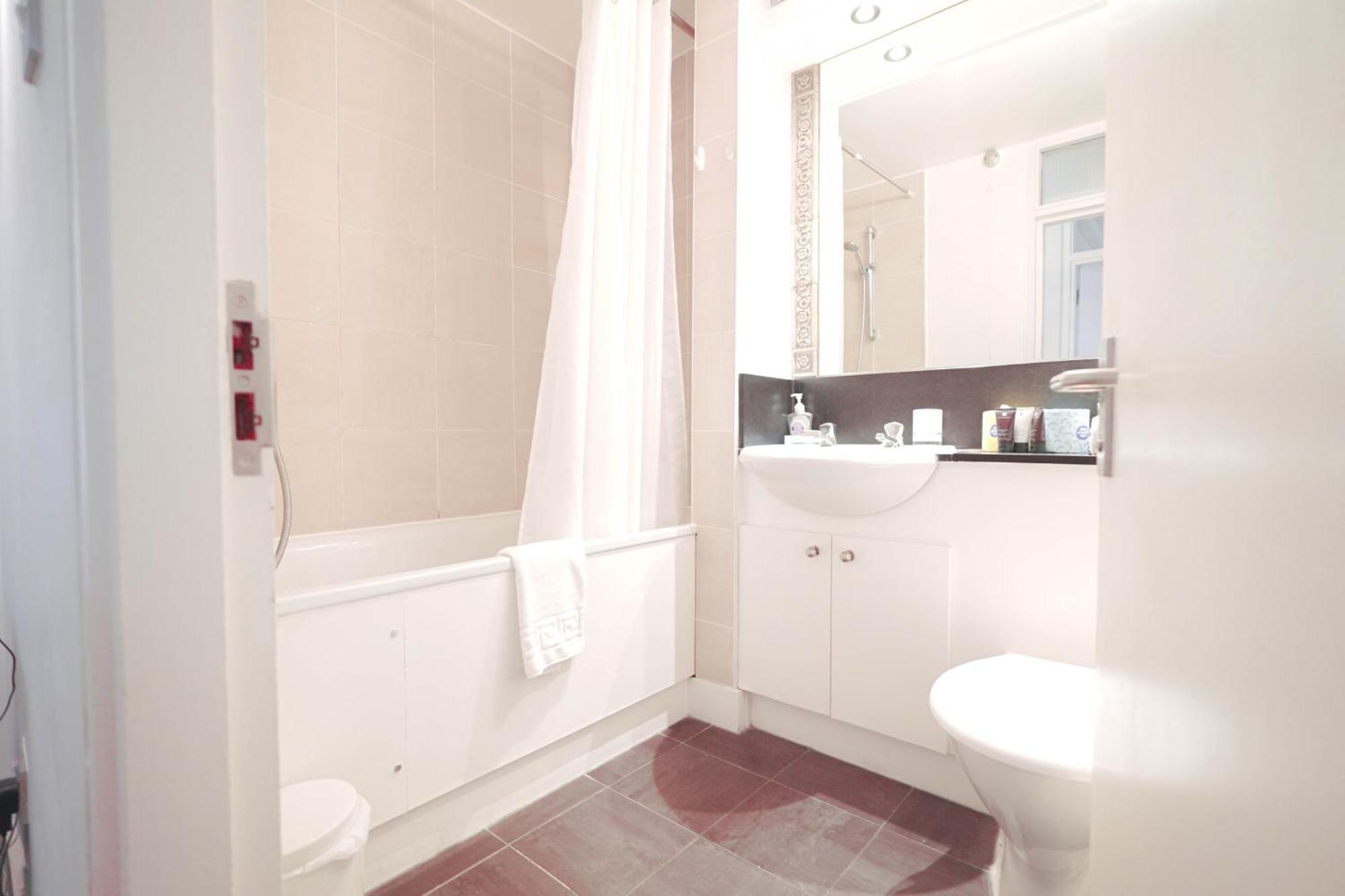 Camden Serviced Apartments By Globe Apartments Londres Exterior foto