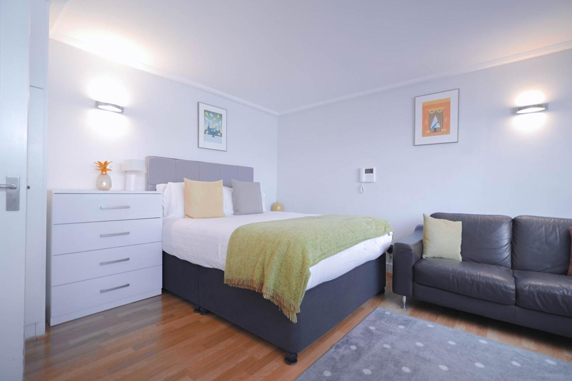 Camden Serviced Apartments By Globe Apartments Londres Exterior foto